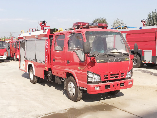 慶鈴2.5噸消防車